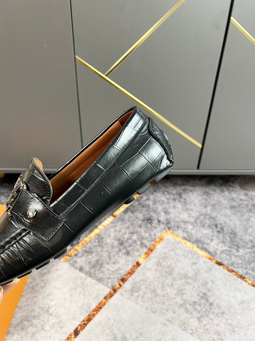 Shoes Louis Vuitton loafer Black 050