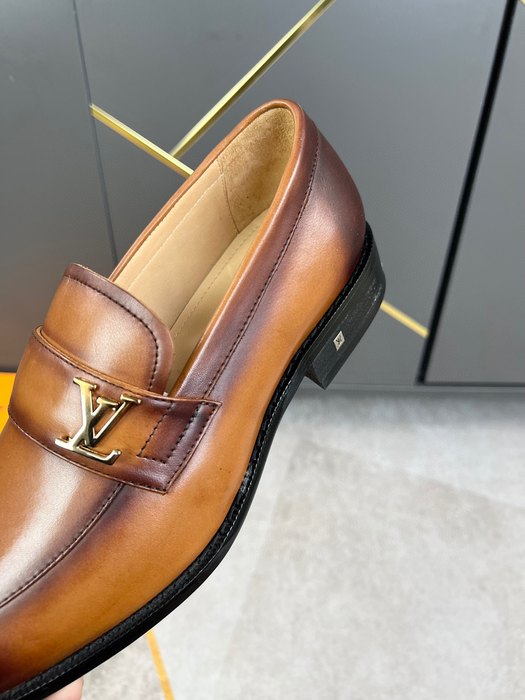 Shoes Louis Vuitton loafer Brown 010