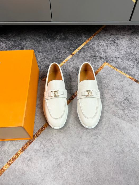 Shoes Louis Vuitton loafer White
