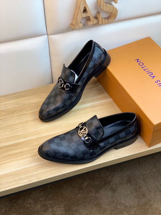 Shoes Louis Vuitton loafers Black