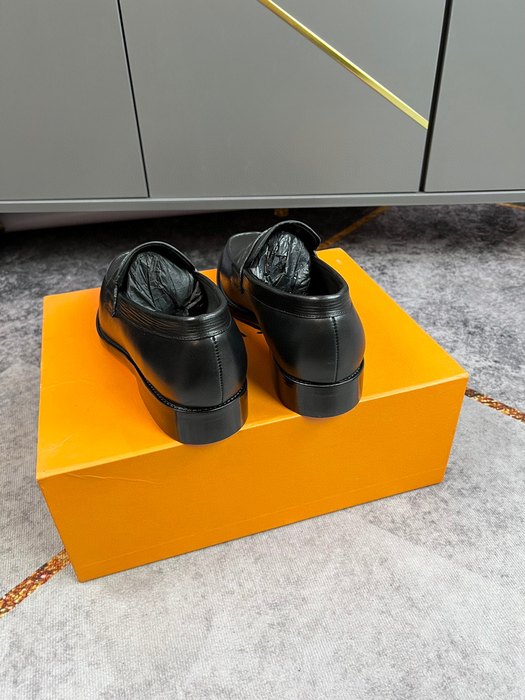Shoes Louis Vuitton men's business casual leather shoes Black