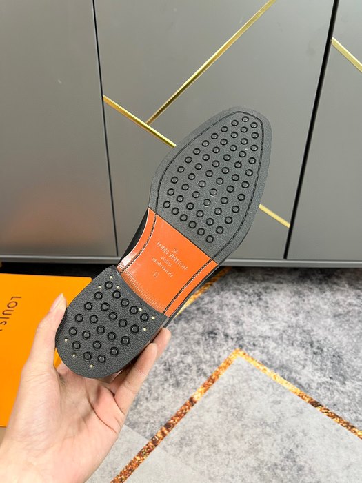 Shoes Louis Vuitton men's business casual leather shoes Black