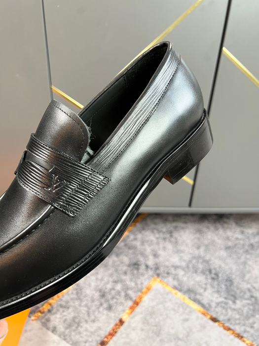 Shoes Louis Vuitton men's business casual leather shoes Black