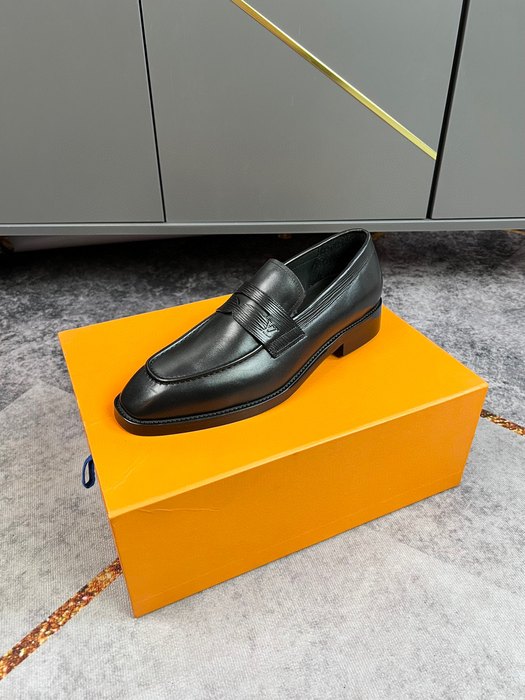 Shoes Louis Vuitton men's business casual leather shoes Black