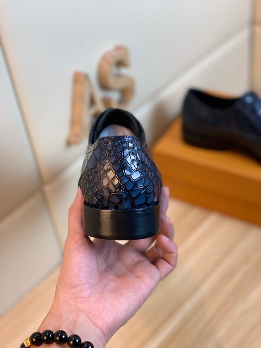 Shoes Louis Vuitton men's casual leather shoes Blue