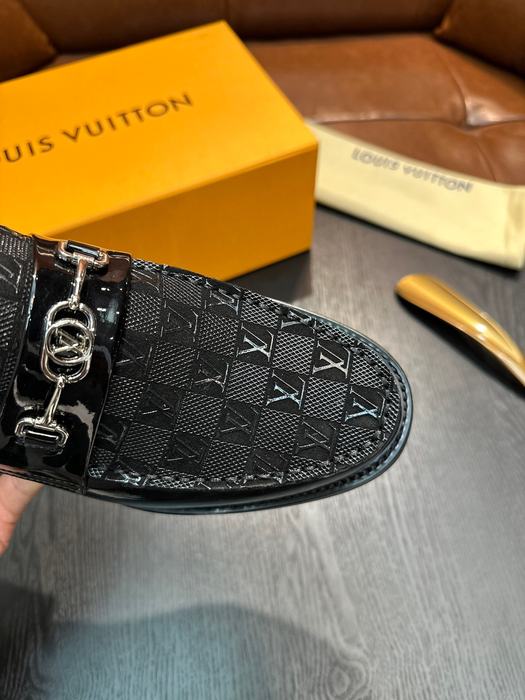 Shoes Louis Vuitton men's casual loafers Black