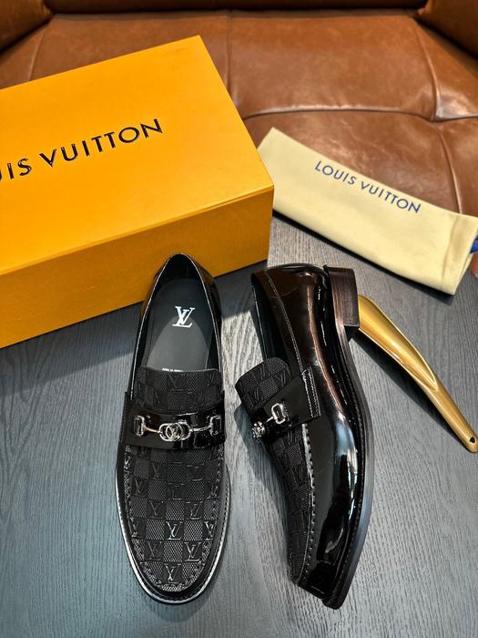 Shoes Louis Vuitton men's casual loafers Black