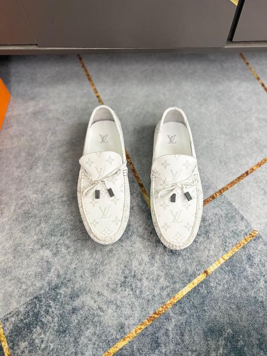 Shoes Louis Vuitton men's driving loafers White