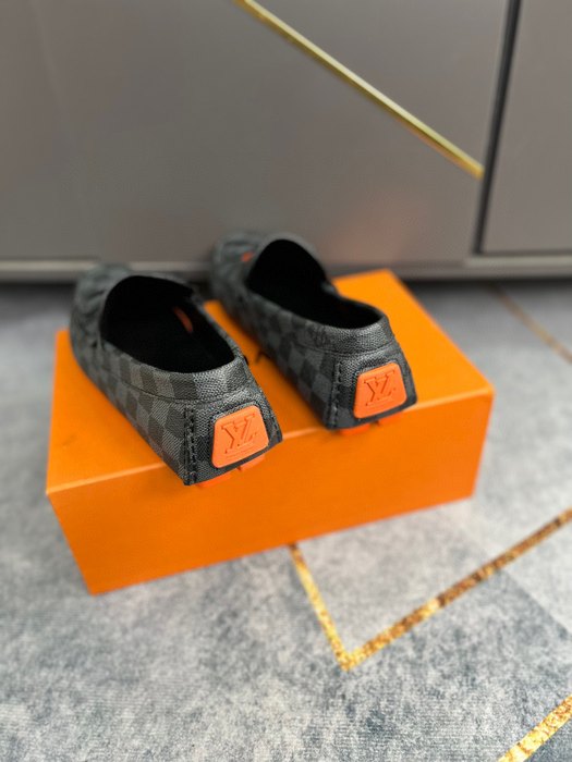 Shoes Louis Vuitton men's driving shoes Black