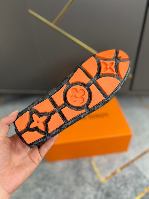 Shoes Louis Vuitton men's driving shoes Black