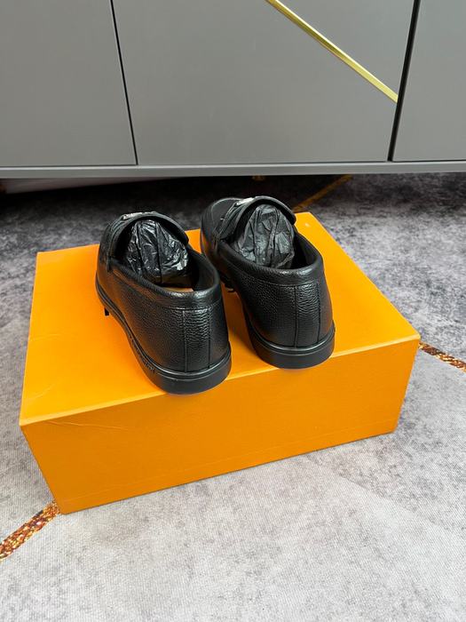 Shoes Louis Vuitton men's loafer Black