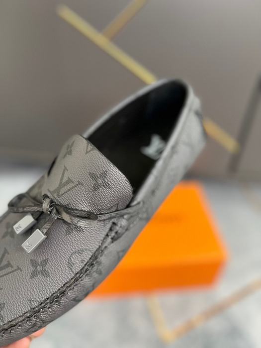 Shoes Louis Vuitton men's loafer Grey