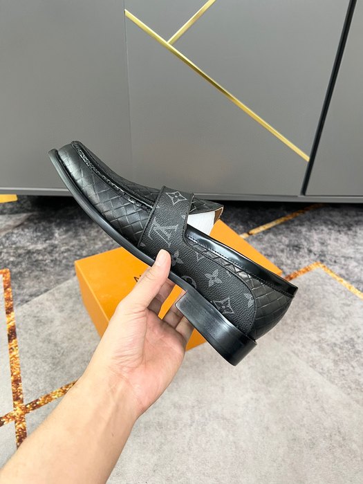 Shoes Louis Vuitton woven loafer Black 001