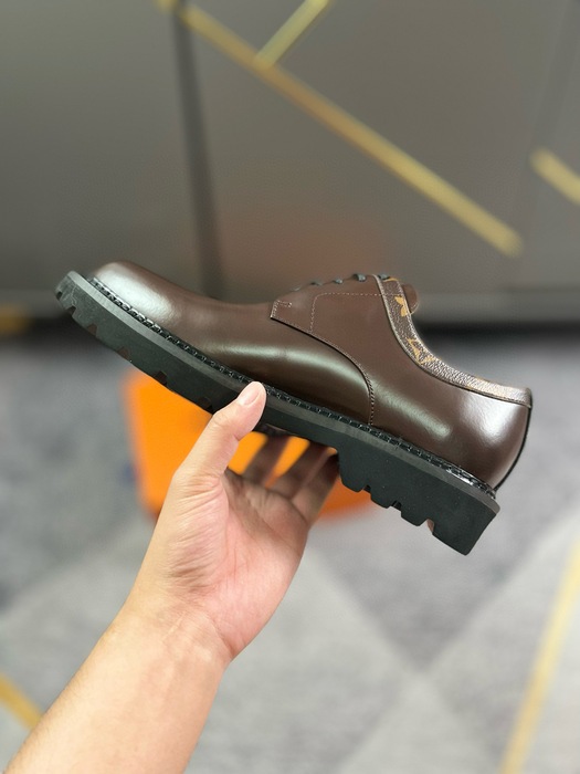 Shoes derby Brown