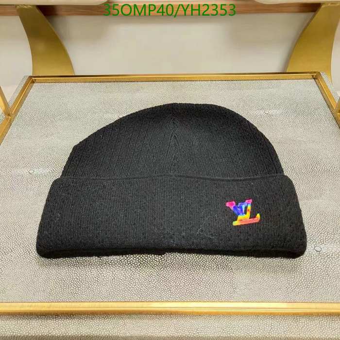 Yupoo hat knit hat Black