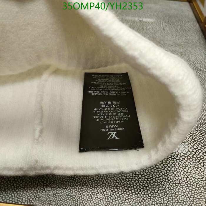 Yupoo hat knit hat Black