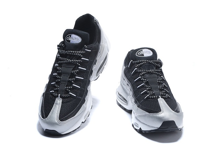 YUPOO Nike Wmns Air Max 95 QS “Metallic Platinum∕Black White”