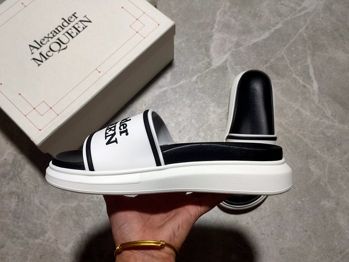 AlexanderMcQueen_Shoes_Latest styles_2026_yupoo_Original_quality