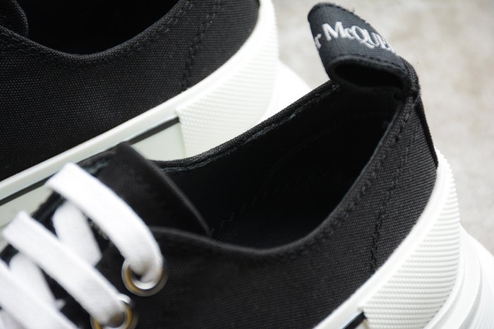 AlexanderMcQueen_Shoes_Latest styles_2026_yupoo_Original_quality