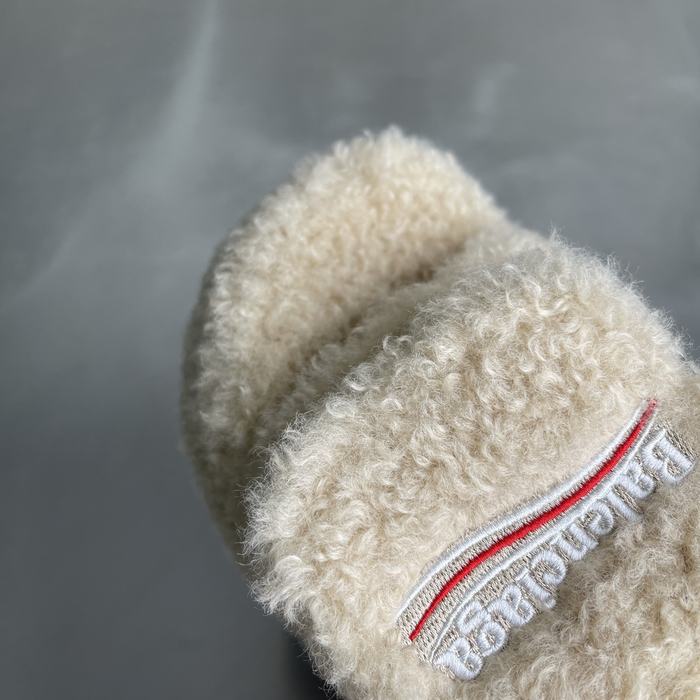 Balenciaga_shoes_	
Leather_yupoo_
AAA Quality_Track