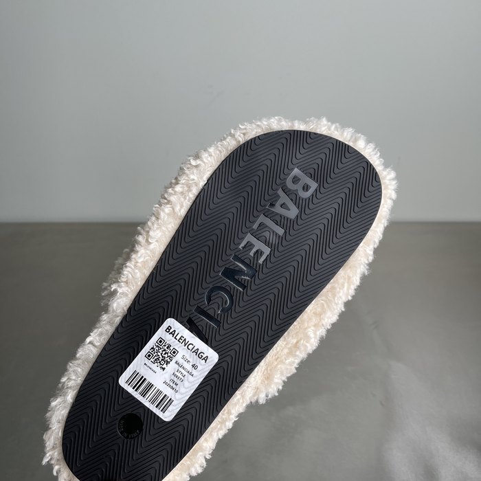 Balenciaga_shoes_	
Leather_yupoo_
AAA Quality_Track