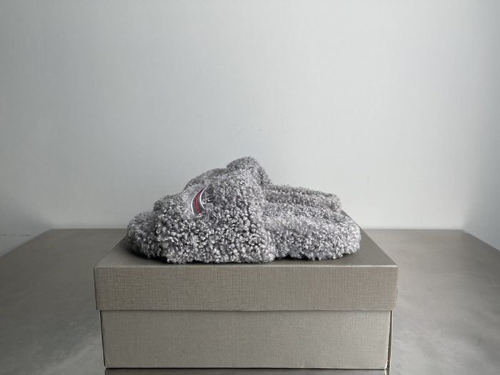 Balenciaga_shoes_	
Leather_yupoo_
AAA Quality_Track