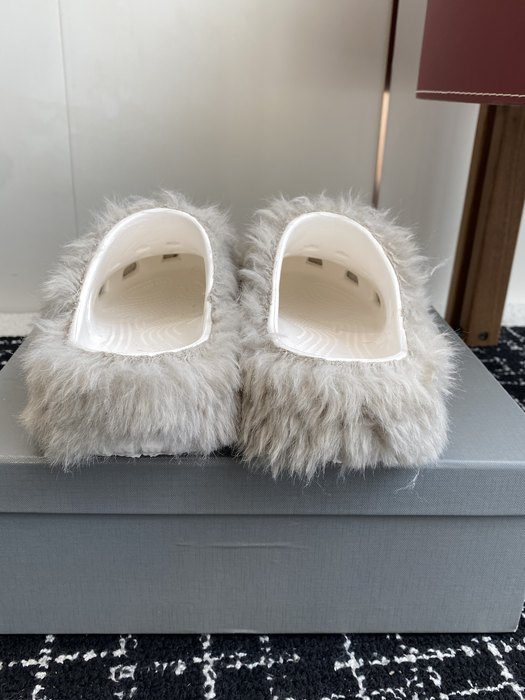 Balenciaga_shoes_	
Leather_yupoo_
AAA Quality_Track