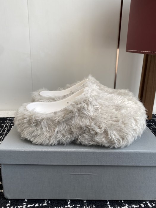 Balenciaga_shoes_	
Leather_yupoo_
AAA Quality_Track