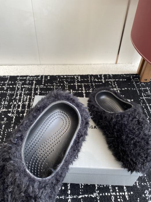 Balenciaga_shoes_	
Leather_yupoo_
AAA Quality_Track