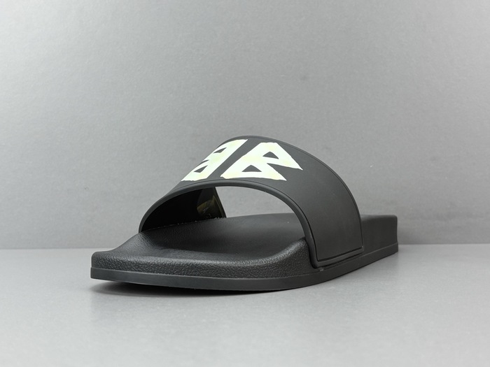 Balenciaga_shoes_	
Leather_yupoo_
AAA Quality_Track