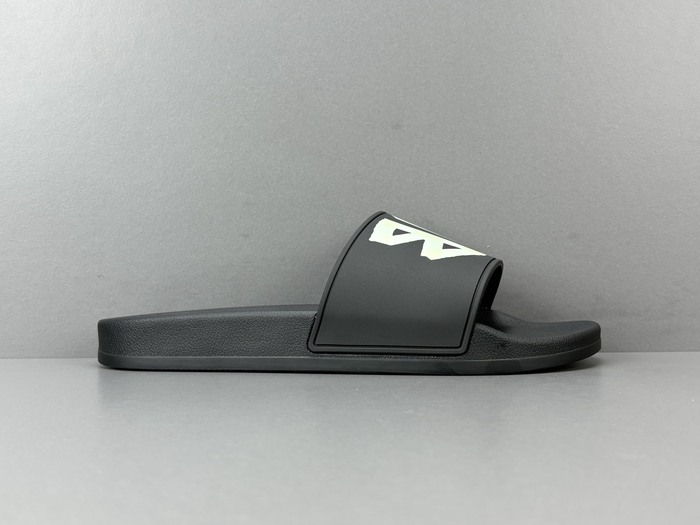 Balenciaga_shoes_	
Leather_yupoo_
AAA Quality_Track