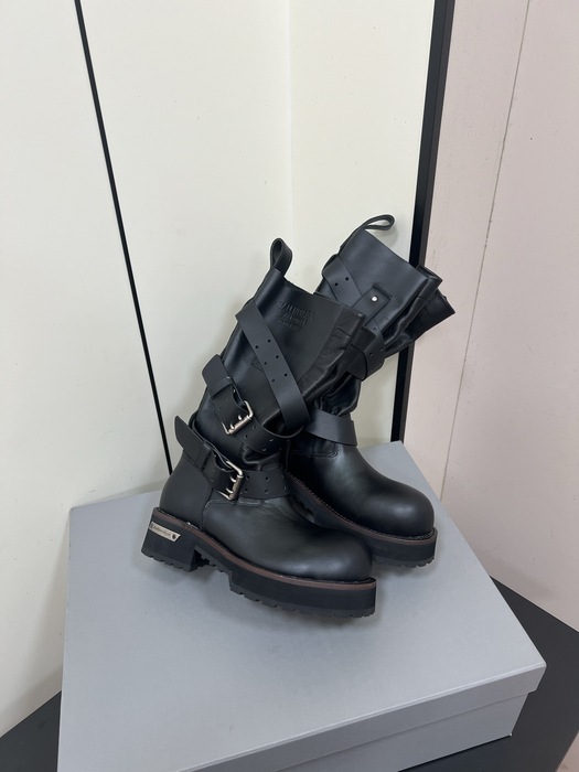 Balenciaga_shoes_	
Leather_yupoo_
AAA Quality_Track