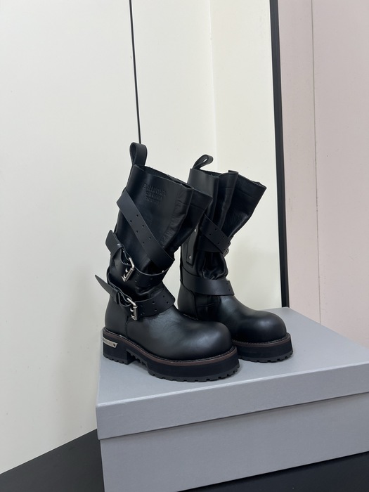 Balenciaga_shoes_	
Leather_yupoo_
AAA Quality_Track