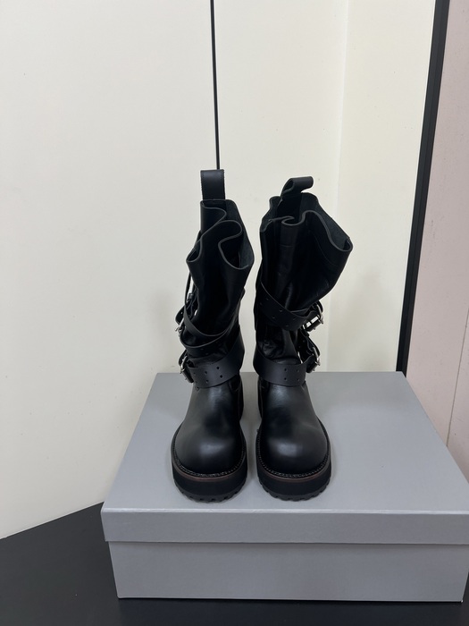Balenciaga_shoes_	
Leather_yupoo_
AAA Quality_Track