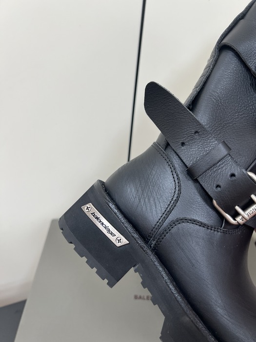 Balenciaga_shoes_	
Leather_yupoo_
AAA Quality_Track