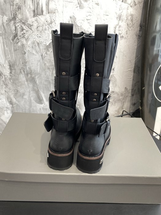 Balenciaga_shoes_	
Leather_yupoo_
AAA Quality_Track