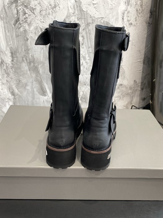 Balenciaga_shoes_	
Leather_yupoo_
AAA Quality_Track