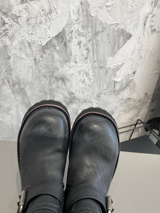 Balenciaga_shoes_	
Leather_yupoo_
AAA Quality_Track