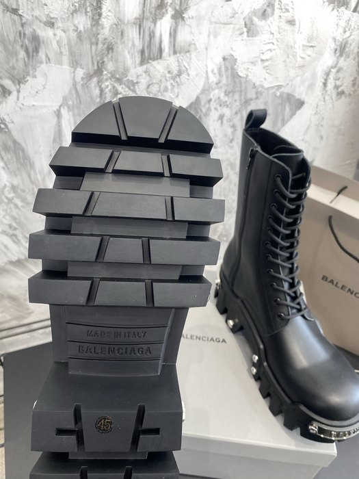 Balenciaga_shoes_	
Leather_yupoo_
AAA Quality_Track