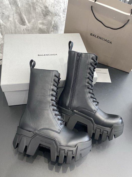Balenciaga_shoes_	
Leather_yupoo_
AAA Quality_Track
