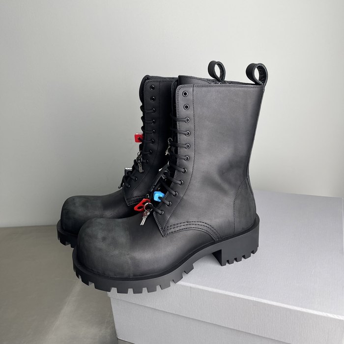 Balenciaga_shoes_	
Leather_yupoo_
AAA Quality_Track