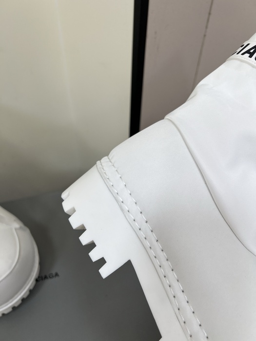 Balenciaga_shoes_	
Leather_yupoo_
AAA Quality_Track