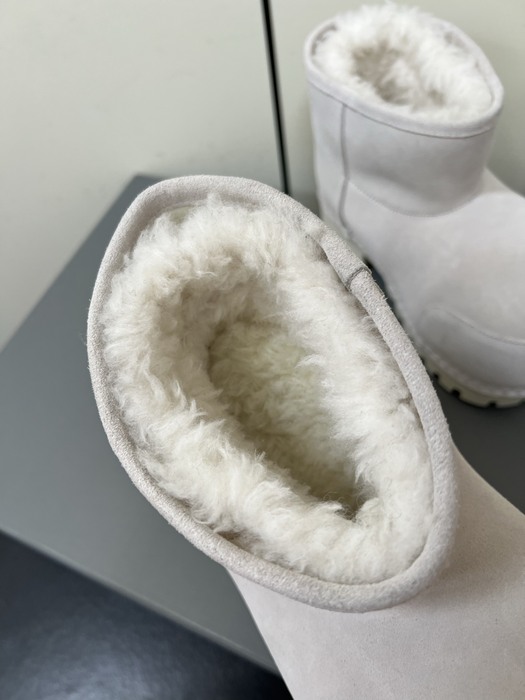 Balenciaga_shoes_
Leather_yupoo_
AAA Quality_Track