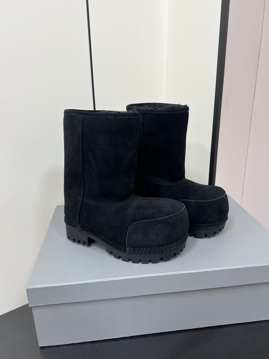 Balenciaga_shoes_	
Leather_yupoo_
AAA Quality_Track