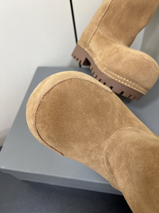 Balenciaga_shoes_	
Leather_yupoo_
AAA Quality_Track