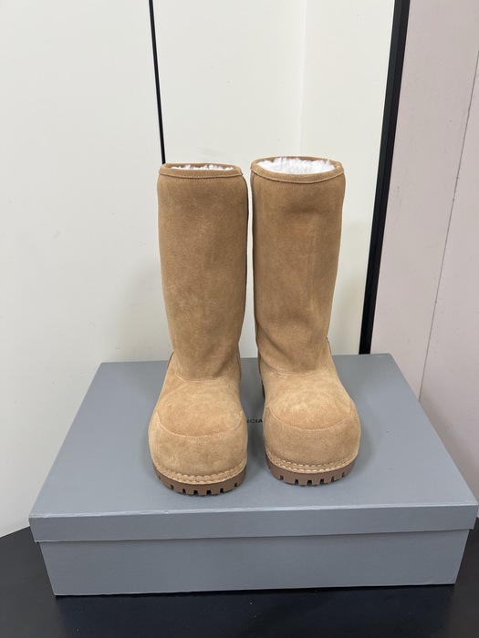 Balenciaga_shoes_	
Leather_yupoo_
AAA Quality_Track