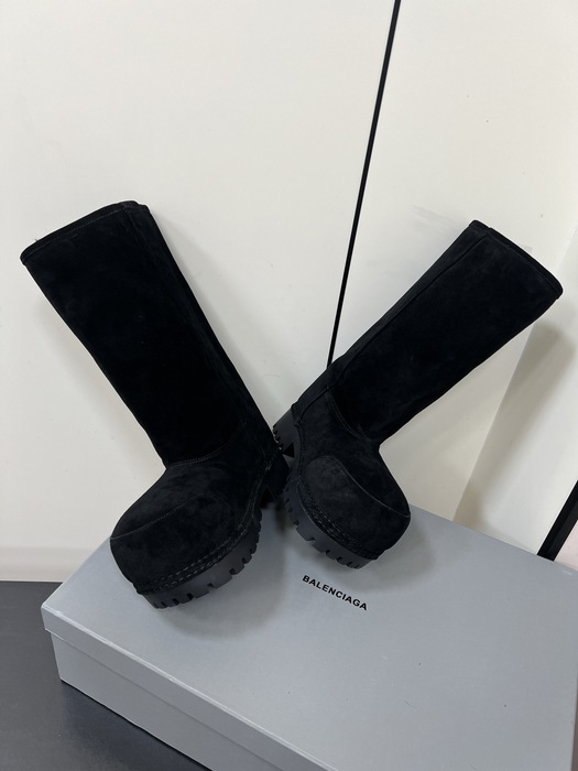 Balenciaga_shoes_	
Leather_yupoo_
AAA Quality_Track