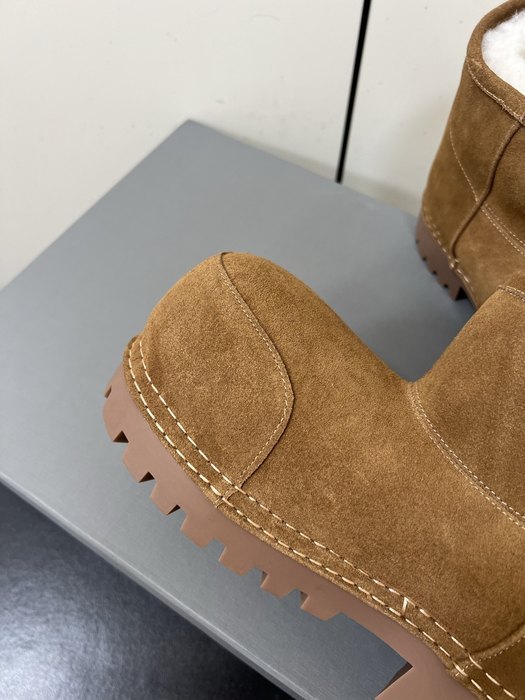 Balenciaga_shoes_	
Leather_yupoo_
AAA Quality_Track