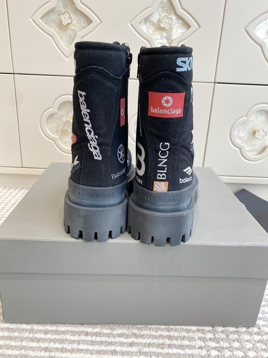 Balenciaga_shoes_	
Leather_yupoo_
AAA Quality_Track