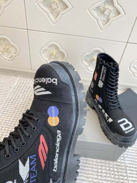 Balenciaga_shoes_	
Leather_yupoo_
AAA Quality_Track